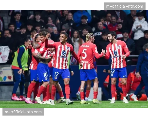 塞维利亚失球数达四十一个,防守专注度不足成赛季瓶颈 塞维利亚失球数达四十一个,防守专注度不足成赛季瓶颈