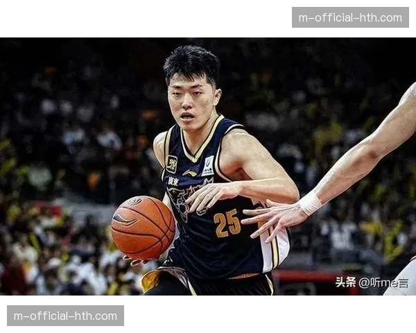 张皓嘉压哨三分绝杀北京，广东外线火力挽救赛点